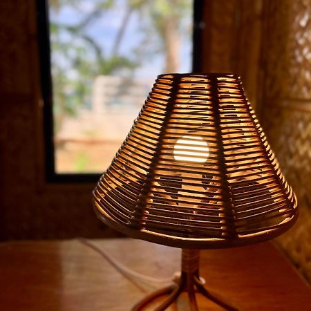 Amami Beachfront Villa With Private Beach Puerto Galera Luaran gambar